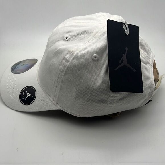 Nike Air‎ Jordan Boys Jumpman Snapback Strapback Adjustable Cap Hat White NWT - Picture 4 of 5